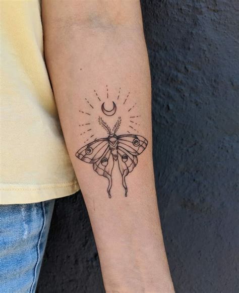101 Amazing Luna Moth Tattoo Designs You Need To See Outsons Mens