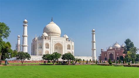 Taj Mahal Mausoleum In Agra Uttar Pradesh India Photograph By Mirko