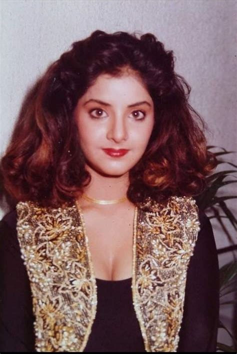 Pin By Akpisces On Divya Bharti Most Beautiful Faces Cute Beauty Beautiful Indian Actress