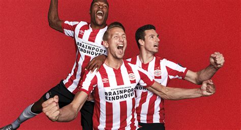 Squad, top scorers, yellow and red cards, goals scoring stats, current form. PSV Eindhoven 2019-20 Umbro Home Kit - Todo Sobre Camisetas