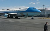 File:Air Force One in Saint Petersburg-2.jpg