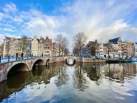photos of amsterdam canals velvet escape
