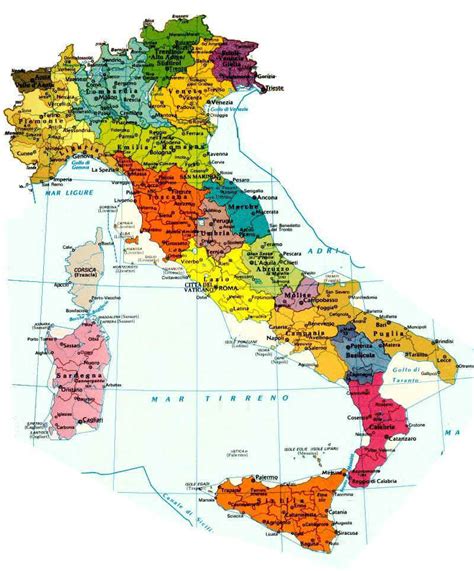 L'italia è uno stato dell'europa meridionale. Landkaart Italie | Italie Vakantieland
