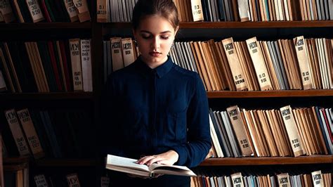 Russian Girl Read Book Library 1920x1200 Freckle Education Hd Wallpaper Pxfuel