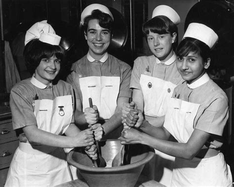 Nurses Student Nurses 1967 Nurses Uniforms And Ladies Workwear