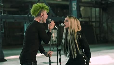Avril Lavigne Mod Sun Release Acoustic Version Of Duet Song ‘flames