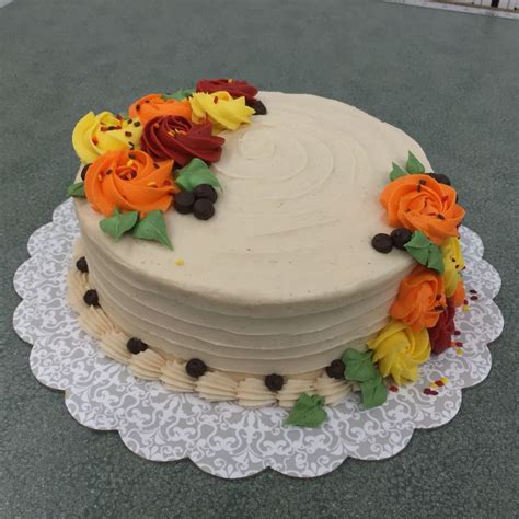 Wilton Course 1 Skills Used In This Rustic Buttercream Fall Design