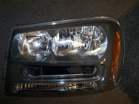 Buy Headlight Assembly 2002 2009 Chevrolet Trailblazer In Mosinee