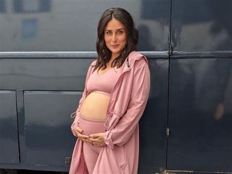 Update More Than 136 Kareena Kapoor Pregnancy Gowns Super Hot Vn