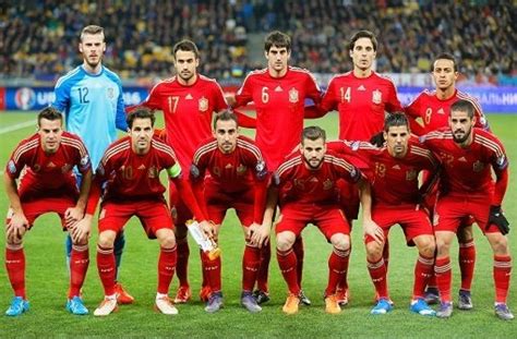 Italiener und spanier liefern sich im halbfinale der euro 2020 ein offensives und spannendes spiel. Fußball-EM 2016: Spanien: Torjäger gesucht - Fußball ...