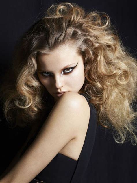Magdalena Frąckowiaknumero France Nr 122 Curly Hair Styles