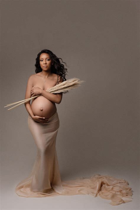Simple Maternity Photography Birmingham Maternity And Newborn