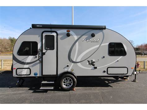 But can lightweight utility really be compatible with functional comforts? 2019 Forest River R Pod RP-191 Trailer Rental in West ...