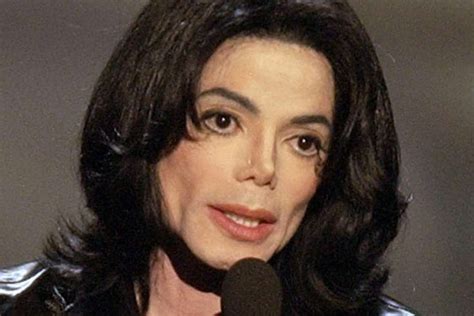 Michael Jackson chansons cultes vie et polémiques Biographie du