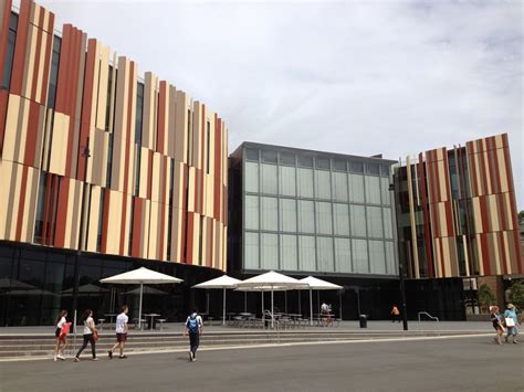 Macquarie University Library · Libraries In Oceania · Lis5472 Spring 21