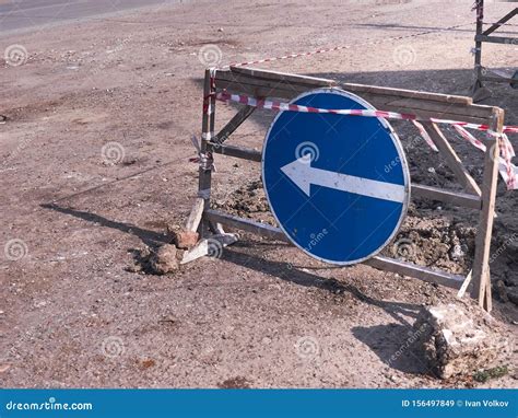 Repair Work Sign On The Road Direction And Detour Stock Image Image