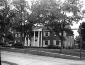 Since then, it has enriched the lives of over 220,000 alumnae and collegiate members in the unite. Florida Memory - Delta Zeta sorority house at Florida ...