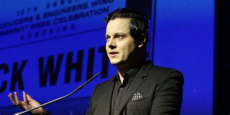 The story of king george vi of the united kingdom of great britain and northern ireland, his impromptu ascension to the throne and the speech therapist who helped the unsure monarch become worthy of it. Watch Jack White Joke About Kellyanne Conway, Quote ...