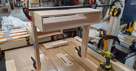 Quick School Desk Build