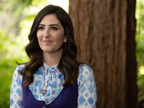the good place star d arcy carden on the bittersweet finale and the sweet t costar manny