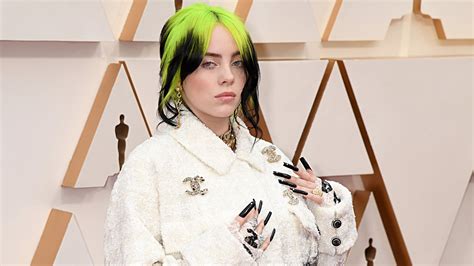 Billie Eilish Just Explained Why Shes Kept Her Hair Green For So Long