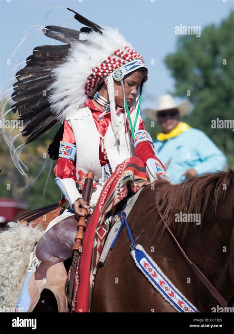 Crow Fair Indian Native American Montana Horse Usa Stock Photo Alamy
