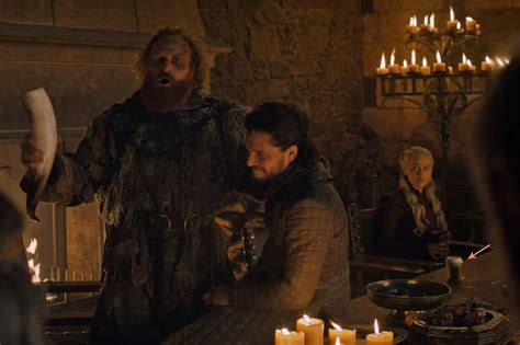 Game Of Thrones New Episode Featured A Modern Coffee Cup Starbucks