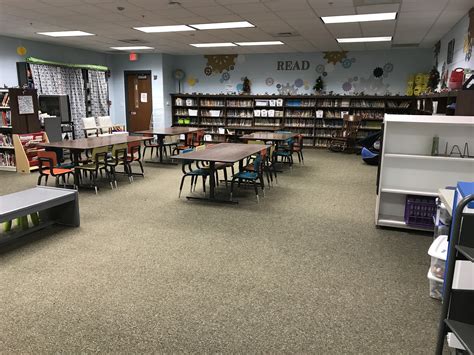 Elementary School Library Makeover