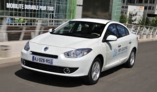 Renault Fluence Z E 2011 2013 Review Auto Express