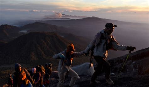 Nikmati Keindahan Gunung Semeru Ini 5 Hal Yang Perlu Kamu Tahu