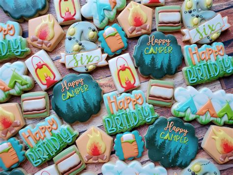 Royal icing is what professional bakers typically use for this kind of cookie decorating. Royal Icing Without Meringe Powder Or Tarter / Royal Icing Recipe Bettycrocker Com : I always ...