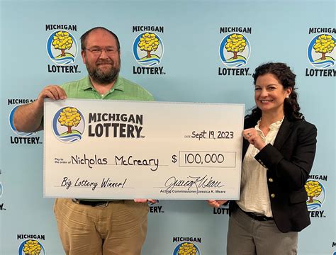 Grand Rapids Man Wins $100,000 Playing the Michigan Lottery’s