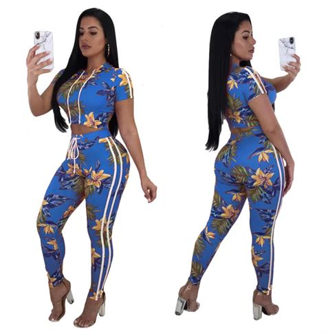 tracksuit women summer two piece sets short sleeve floral print crop top and pants ladies