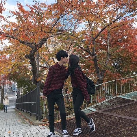 Ulzzang — ulzzangzone: Love through the seasons ️🌸☀️🍂 ... (With images) | Couples asian, Couples ...