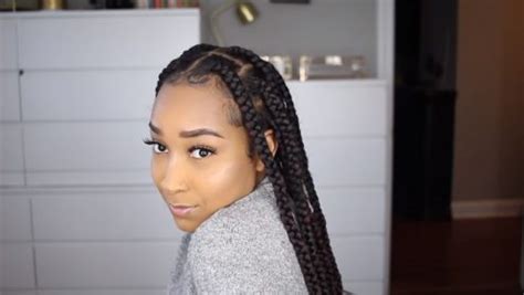 Knotless box braids are quite well known african american you can take some tie out and tie the hair, and with a bit of maintenance, this hairstyle can go on for weeks without the least. Two Simple Ways To Make Jumbo Knotless Braids For ...