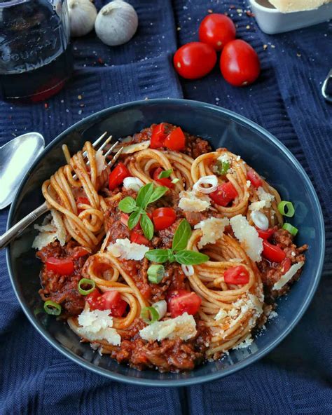 Spaghetti Bolognese Total Einfach Und Lecker Instakoch De