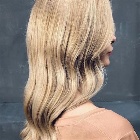 7 Hair Color Trends For Spring 2020 Wella Professionals Dark Hair