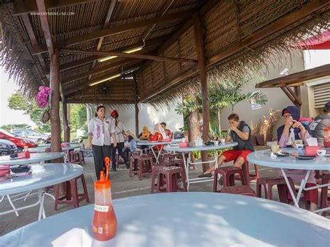 Dim sum is a large range of small dishes that cantonese people traditionally enjoy in restaurants for breakfast and lunch. Canning Dim Sum Halal Dim Sum di Ipoh