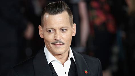 Johnny Depp Looks Shockingly Thin In New Photos And Fans Are Worried