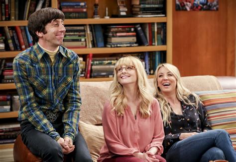 The Big Bang Theory: Kaley Cuoco, Simon Helberg e Melissa Rauch in una