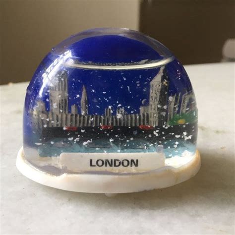Vintage London Snow Globe Souvenir Dome Snow Globes London Snow