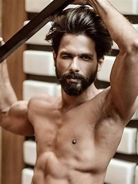 Shahid Kapoor’s Selfies Post His Cycling Session Are Fabulous
