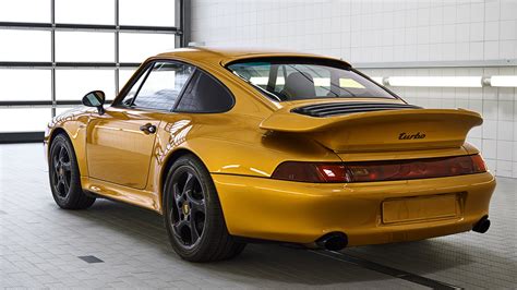 Porsche Meticulously Restores A 993 Turbo For Project Gold 911