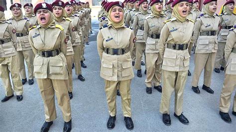 Pakistans Girl Cadets Dream Of Taking Charge The Hindu