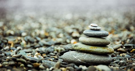 Stones Pebbles Stack Pile Zen Balance Meditation Associazione Madan