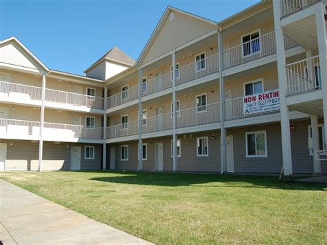2 bedroom apartments bellingham wa. Benjamin Court Apartments Apartments - Bellingham, WA ...