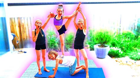 4 động tác yoga cho 4 người tăng cường sức khỏe và gắn kết tình cảm nhấp vào đây để tìm hiểu ngay