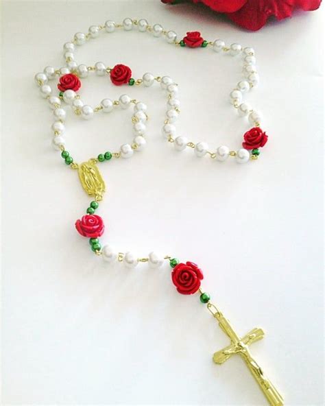 Redrose Rosary Joyería Religiosa Collares Finos Joyas De Esmeralda