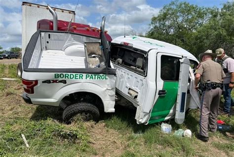Rgv Border Patrol Agents In Critical Condition After 18 Wheeler