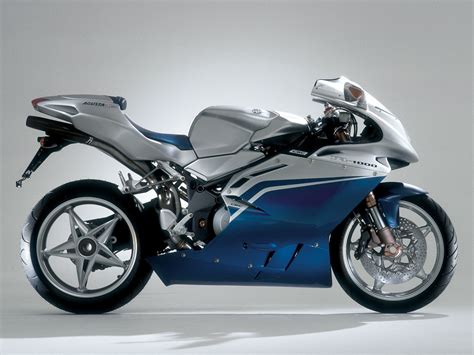 The personalization that led to the f4 lh44 was based on a direct dialogue between the formula 1 champion lewis hamilton and the crc laboratory. MV Agusta F4 1000 photos - PhotoGallery with 13 pics ...